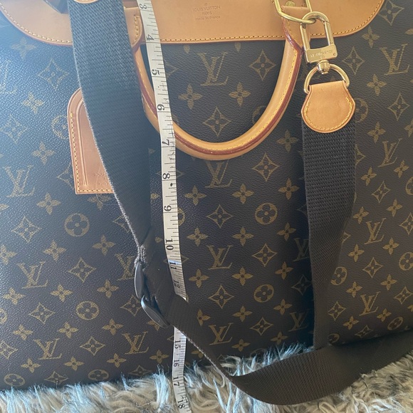 Preloved Louis Vuitton Monogram 2way Travel bag authentic - Picture 4 of 14